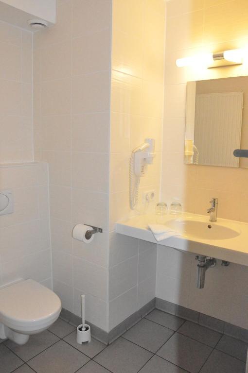 Hotel Aan Zee De Panne Ruang foto